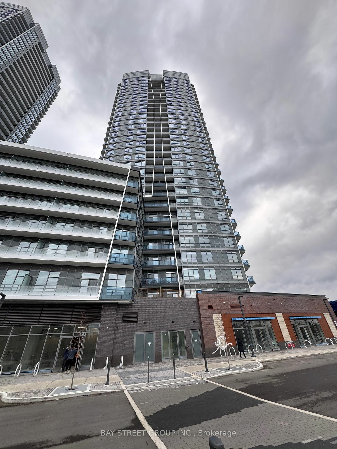 Property Photo:  50 Upper Mall Way 3007B  ON L4J 4P8 