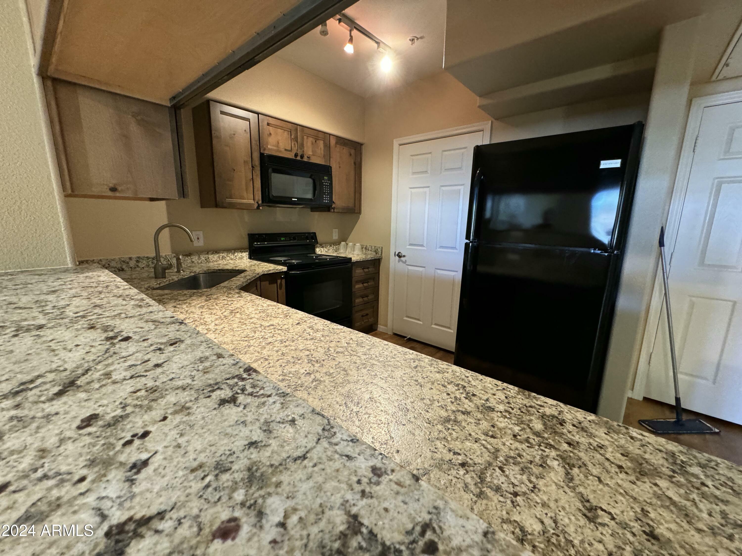 Property Photo:  15095 N Thompson Peak Parkway 2047  AZ 85260 