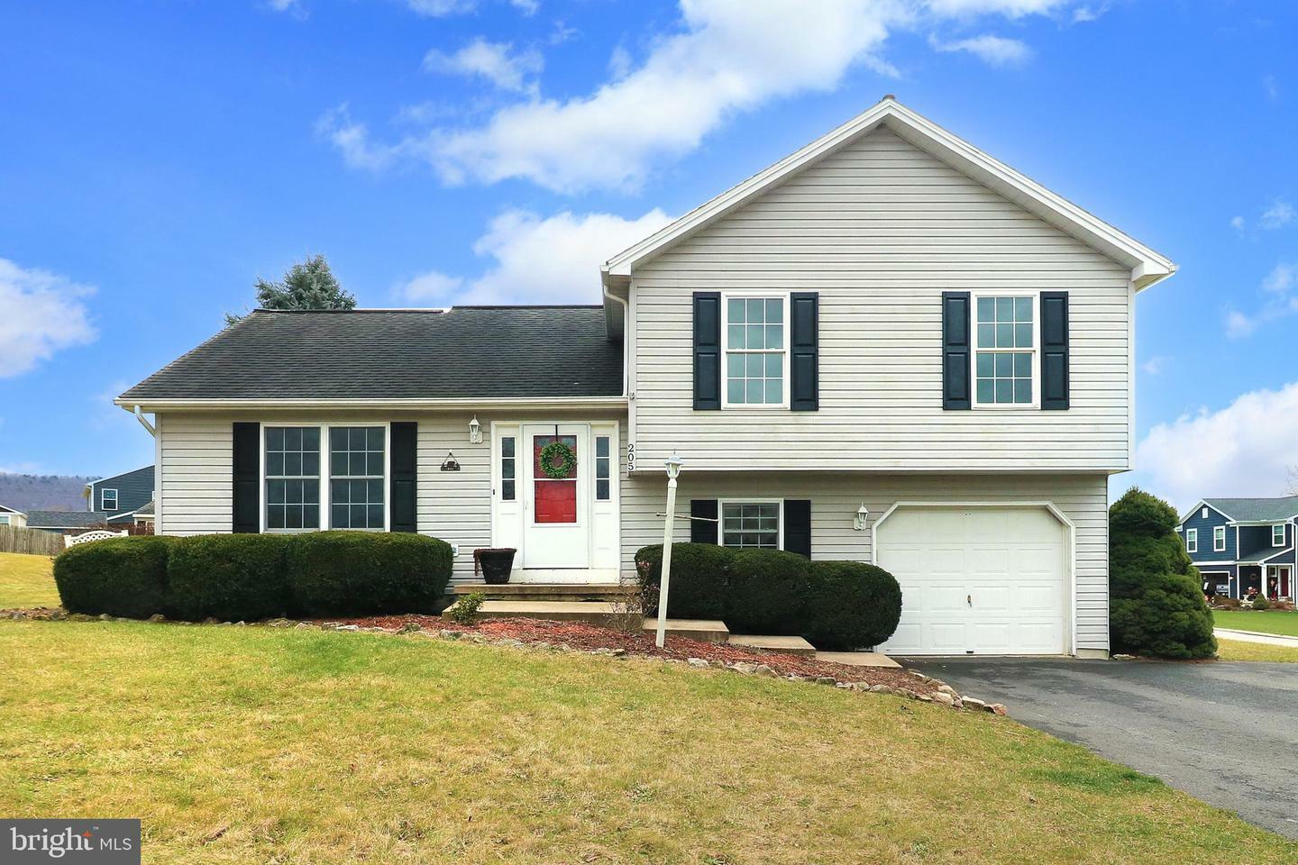 Property Photo:  205 Steeplechase Drive  PA 16823 
