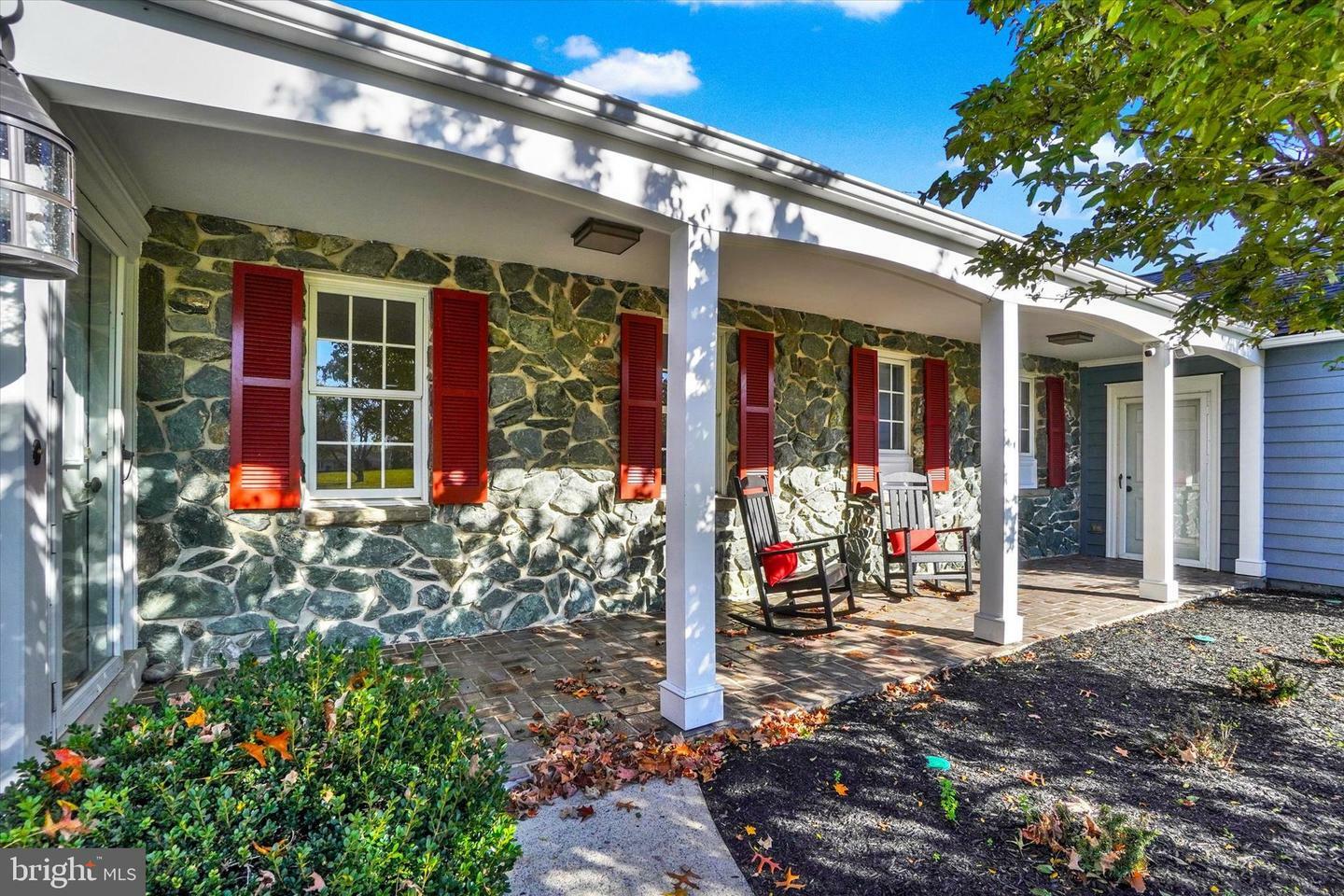 Property Photo: 6545 Parkway East PA 17112