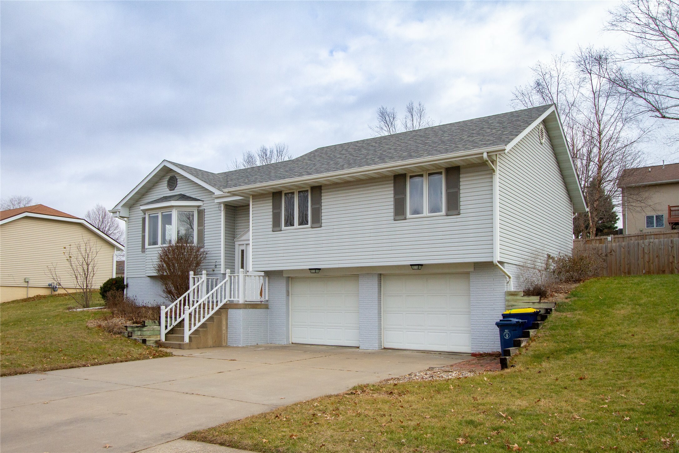 Property Photo:  1442 W 4th Street  IA 50219 