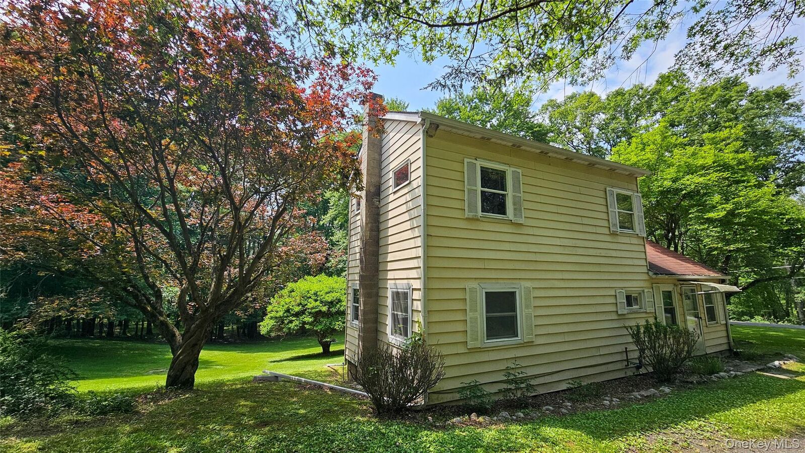 Property Photo:  180 Shoddy Hollow Road  NY 10963 
