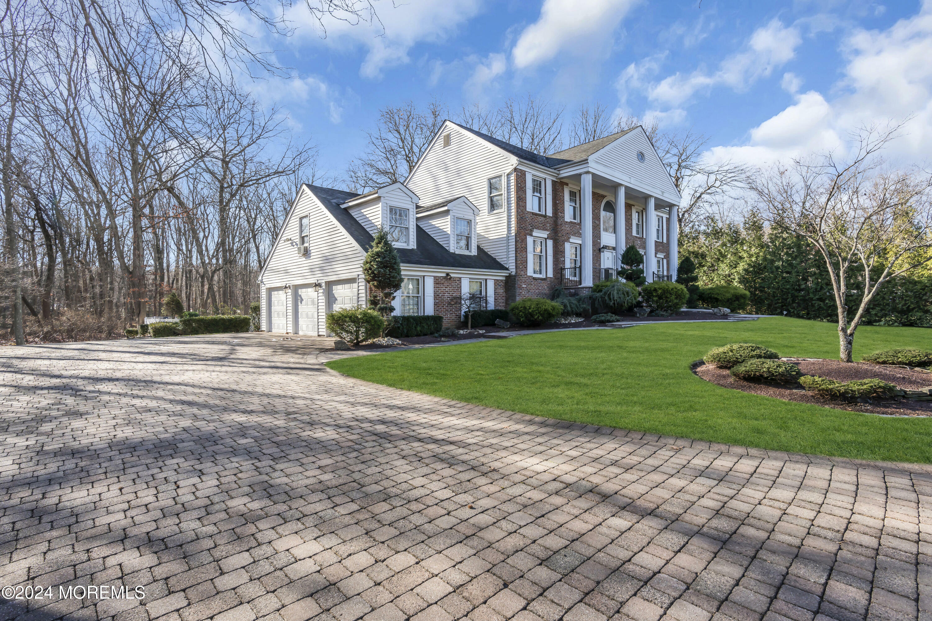 Property Photo:  9 Deep Run Court  NJ 07751 