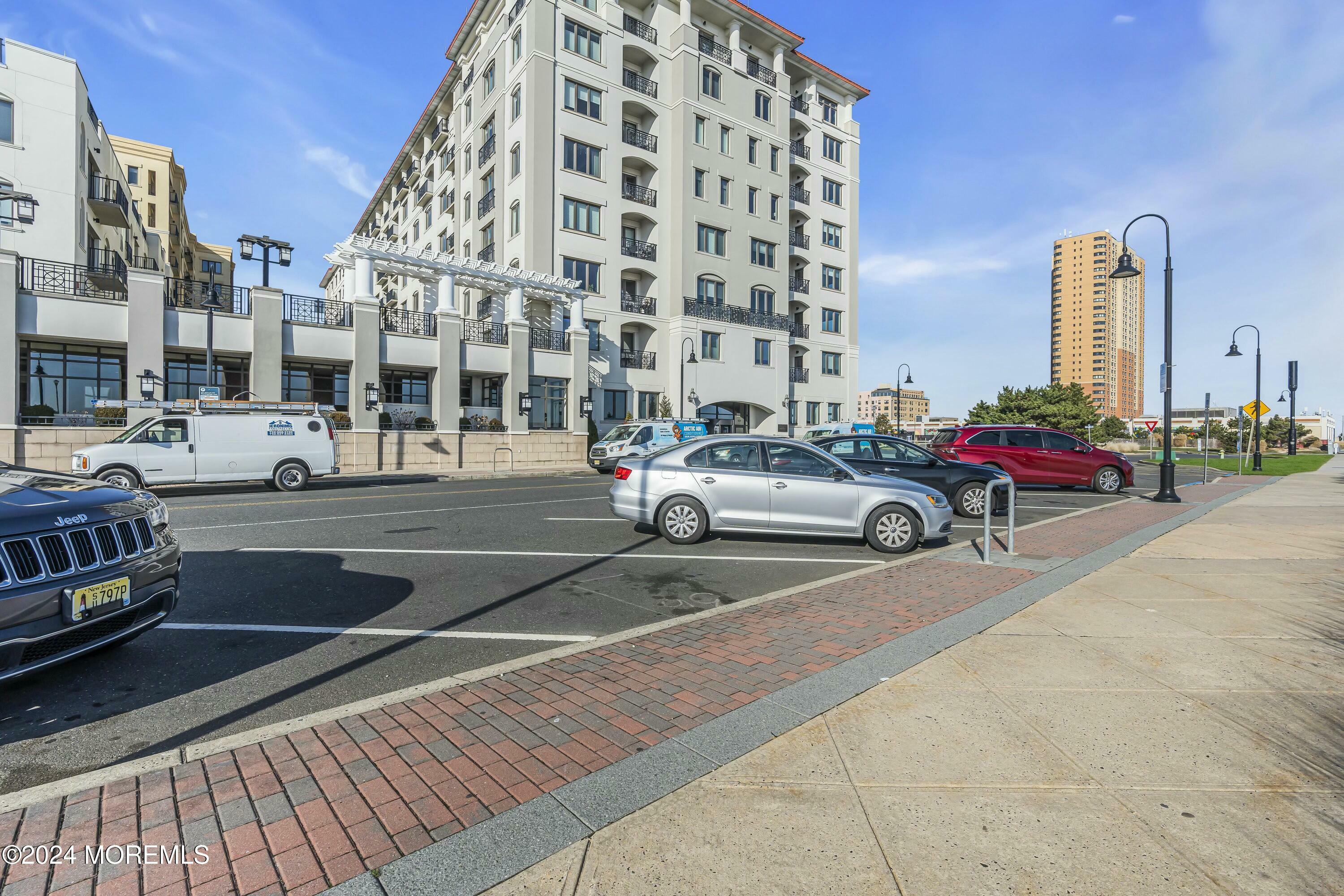 Property Photo:  1501 Ocean Avenue 1403  NJ 07712 