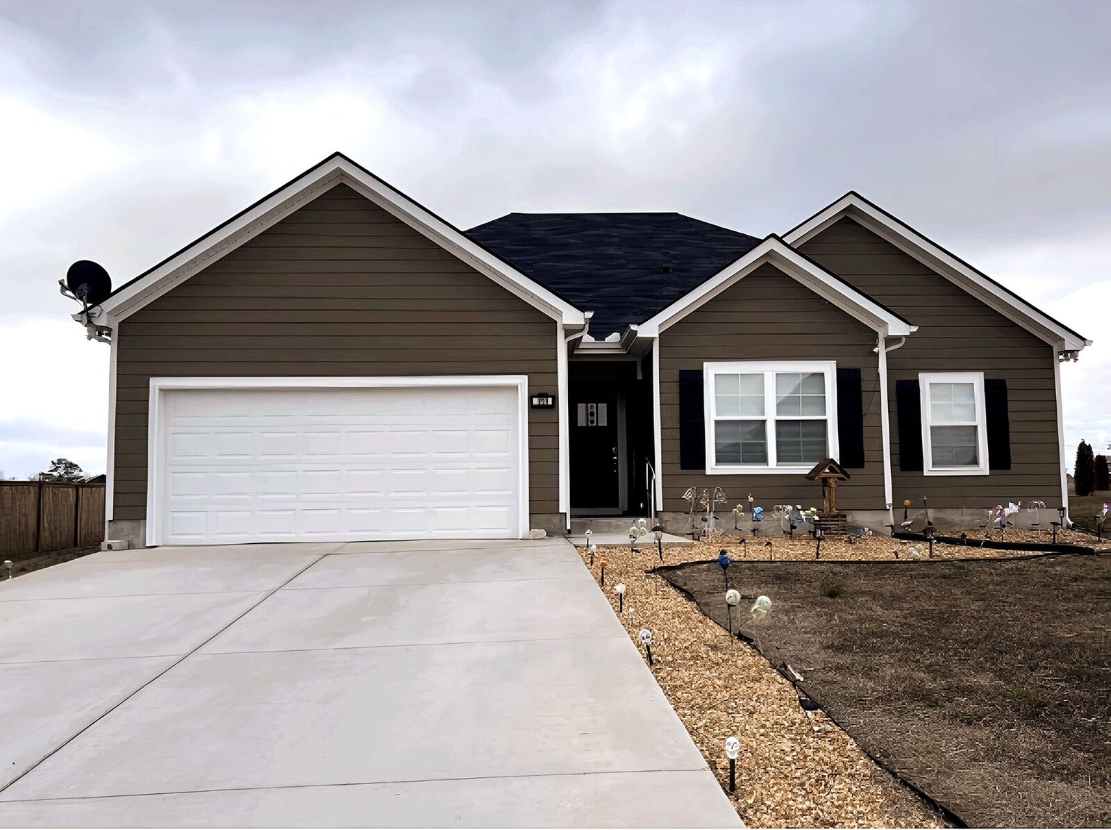 Property Photo: 599 Mimosa Dr TN 37324