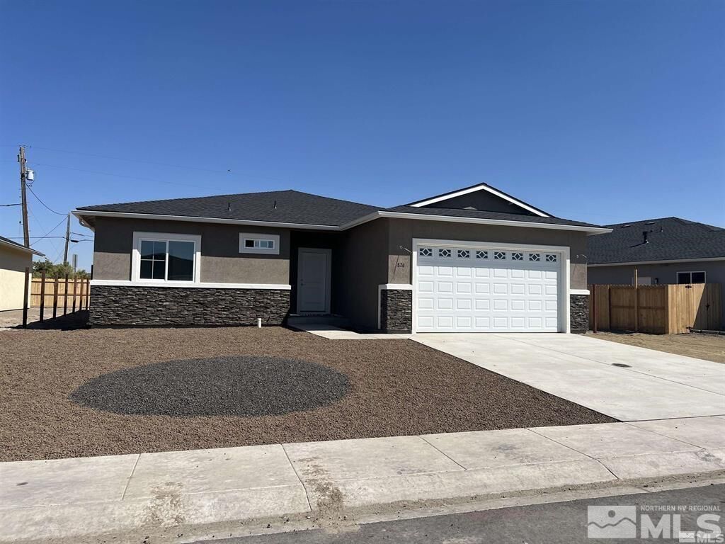 Property Photo:  105 Toiyabe Lane  NV 89406 