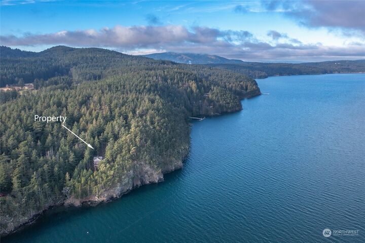 Property Photo:  181  Silvermoon Lane  WA 98245 