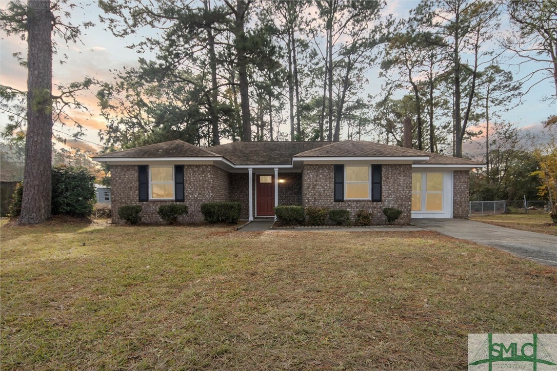 Property Photo:  1313 Whitfield Park Drive  GA 31406 