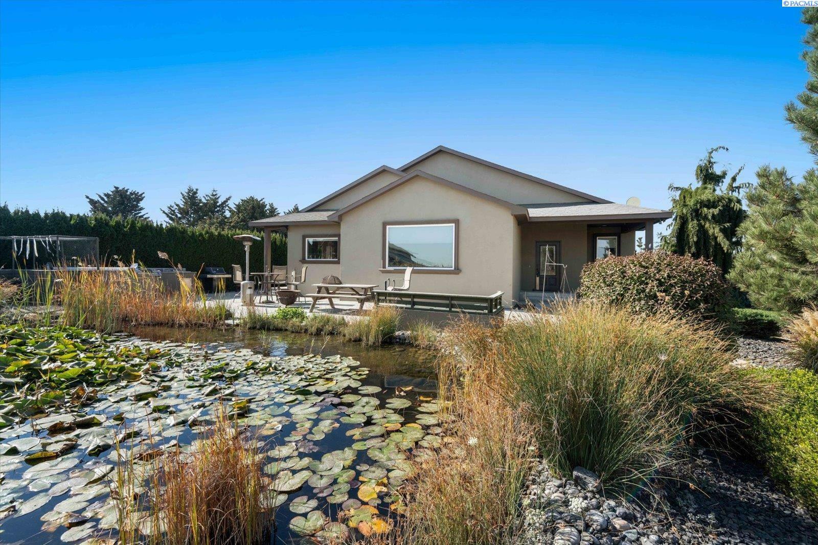 Property Photo:  289225 E SR 397  WA 99337 