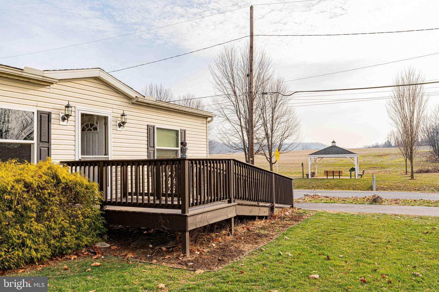 Property Photo:  497 Middletown Road  PA 17036 