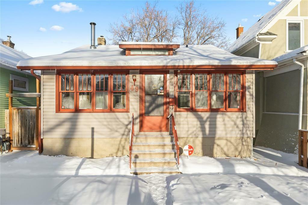 49 Carmen Avenue  Winnipeg MB R2L 0E4 photo