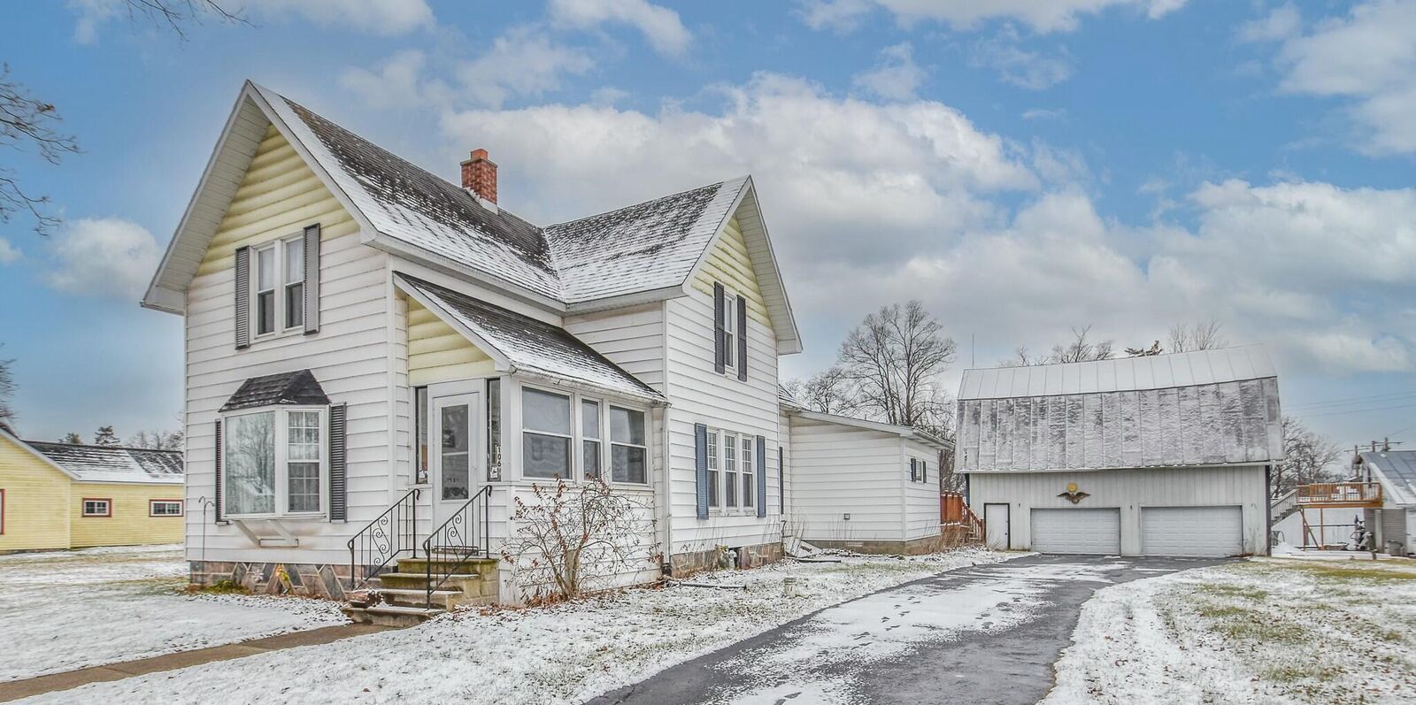 Property Photo: 106 S Main Street MI 49255