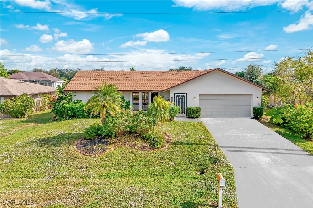 Property Photo:  33 SE 12th Court  FL 33990 