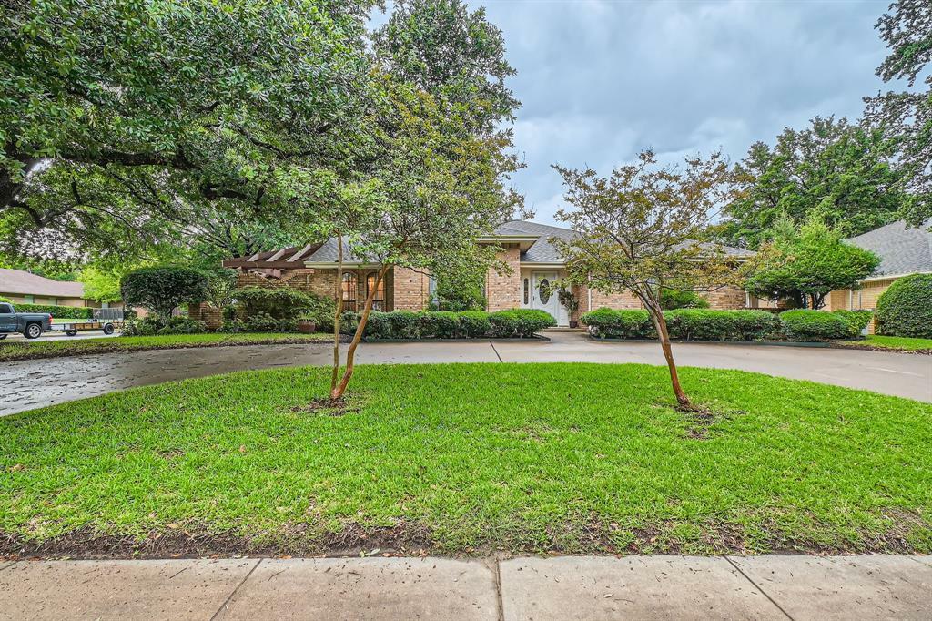 Property Photo:  1335 Deer Ridge Drive  TX 75137 