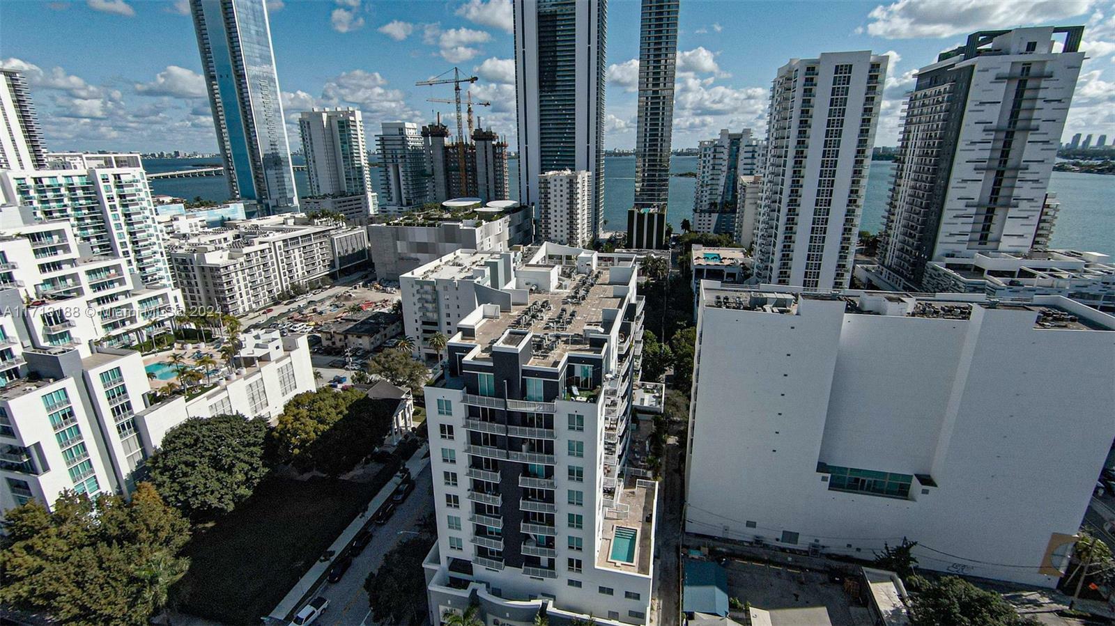 Property Photo:  2275 Biscayne Blvd 502  FL 33137 