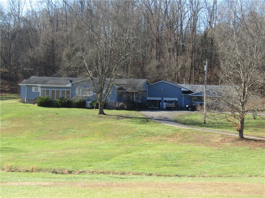 Property Photo: 207 Morley Rd. PA 15327