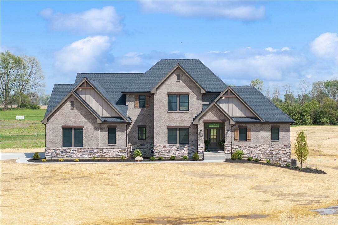 Property Photo:  52 Maple Point Court  OH 45177 