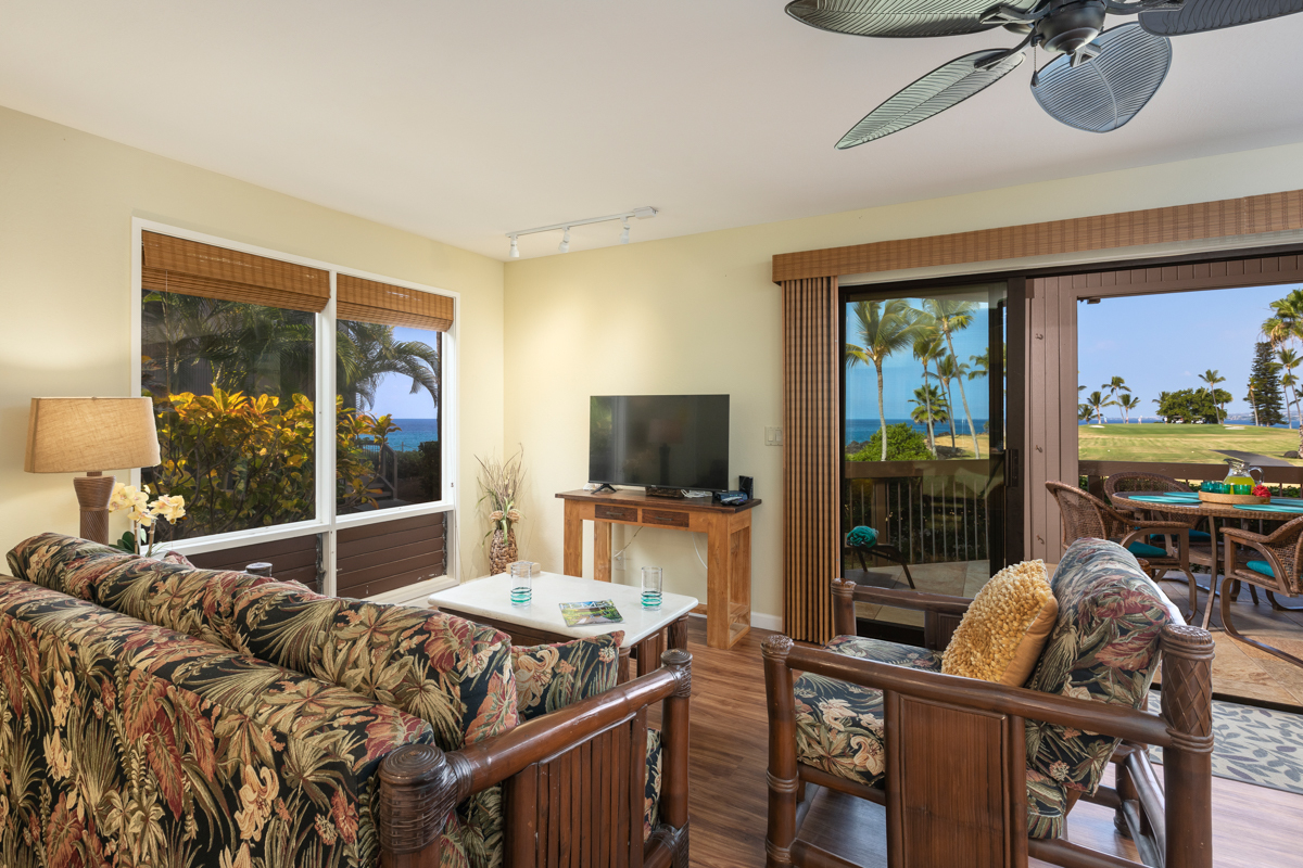 Property Photo:  78-261 Manukai St 1601  HI 96740 