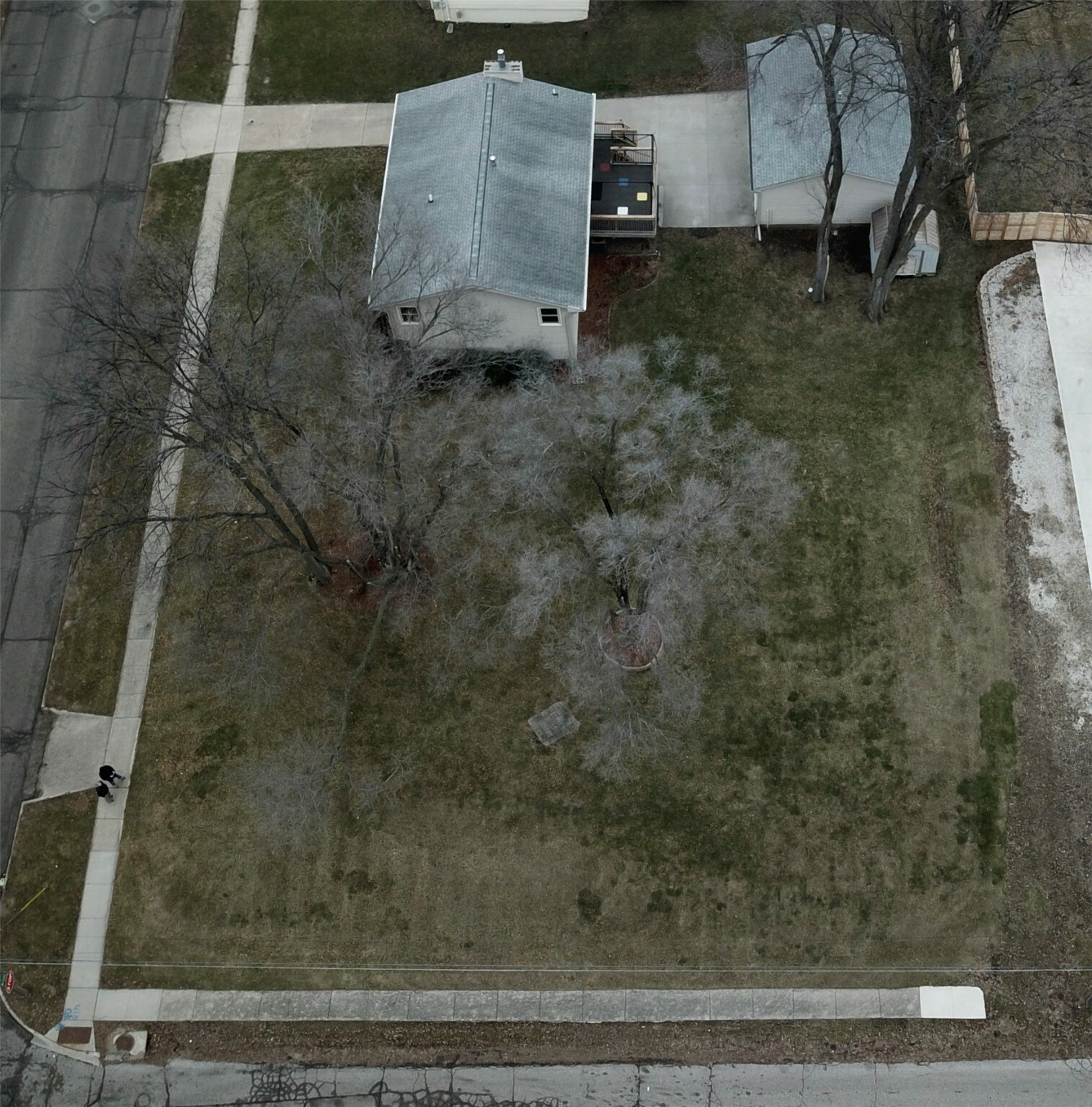 Property Photo:  1242 Williams Street  IA 50317 