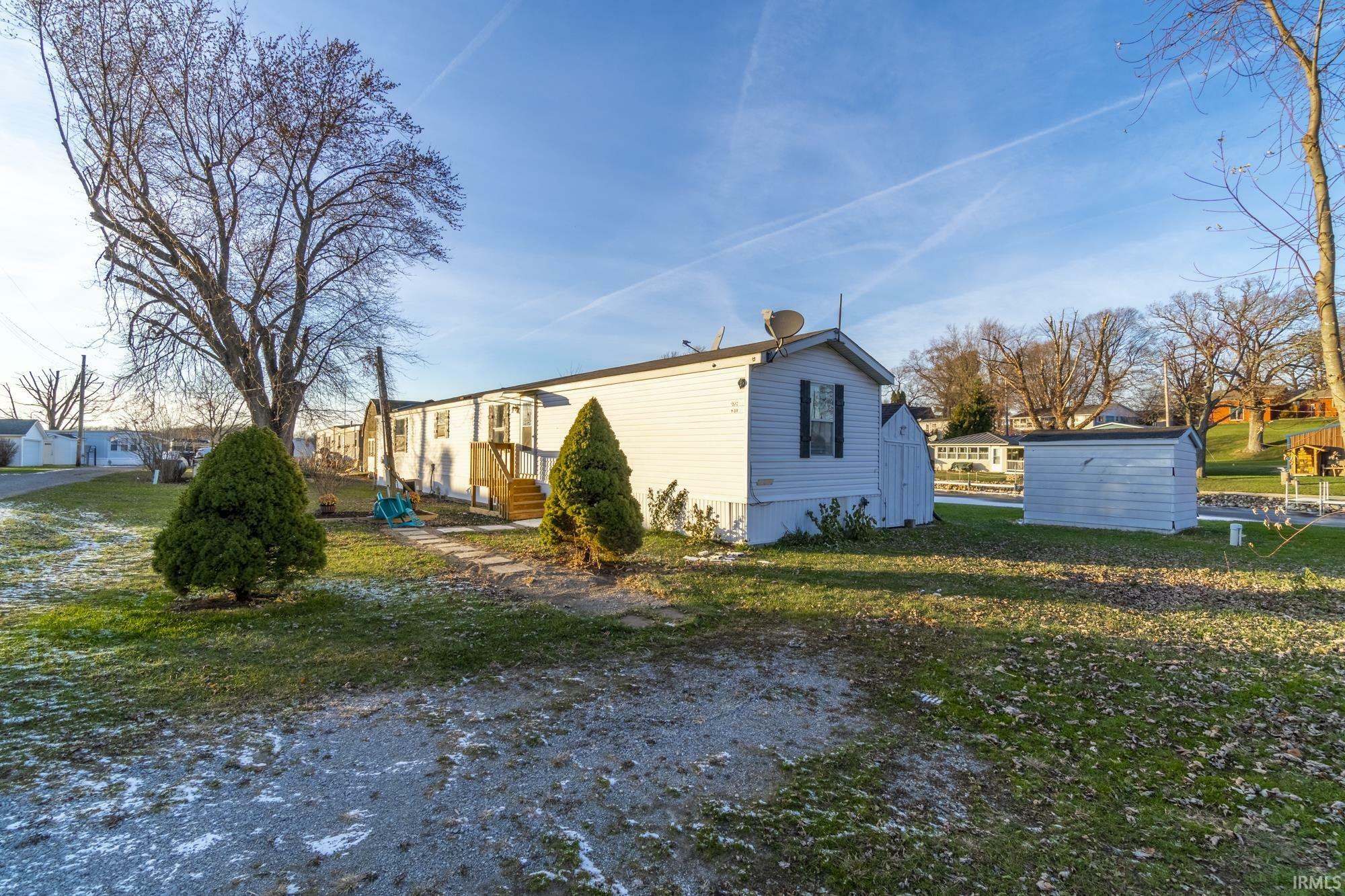 Property Photo:  7525 E 630 S Alley  IN 46795 