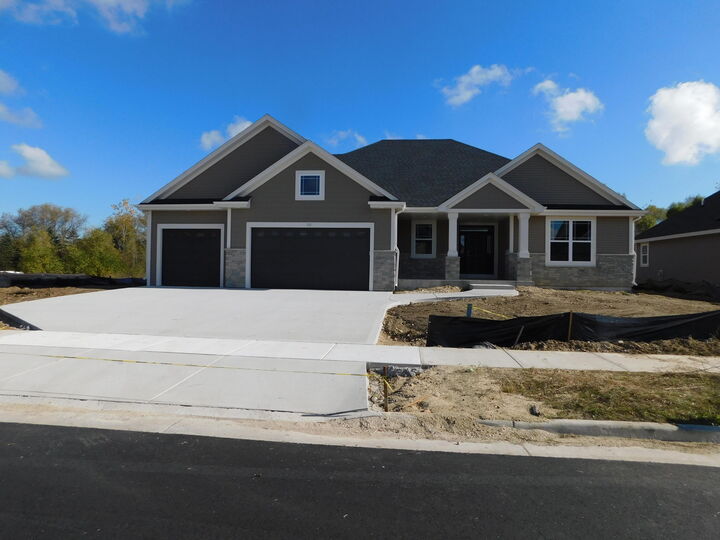 232 Candleberry Ln  Grafton WI 53024 photo