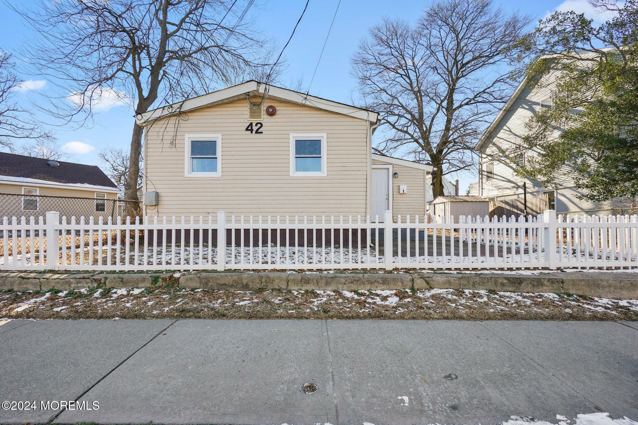 Property Photo:  42 Center Avenue Unit 1  NJ 07734 