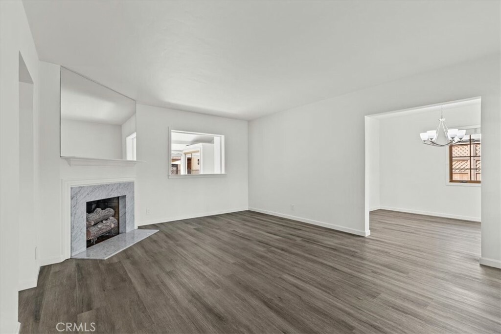 Property Photo:  621 S Mariposa Street  CA 91506 