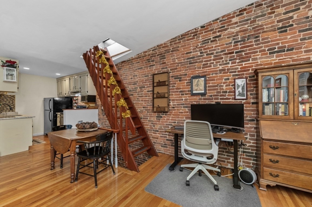 Property Photo:  33 Pleasant Street 3  MA 02129 