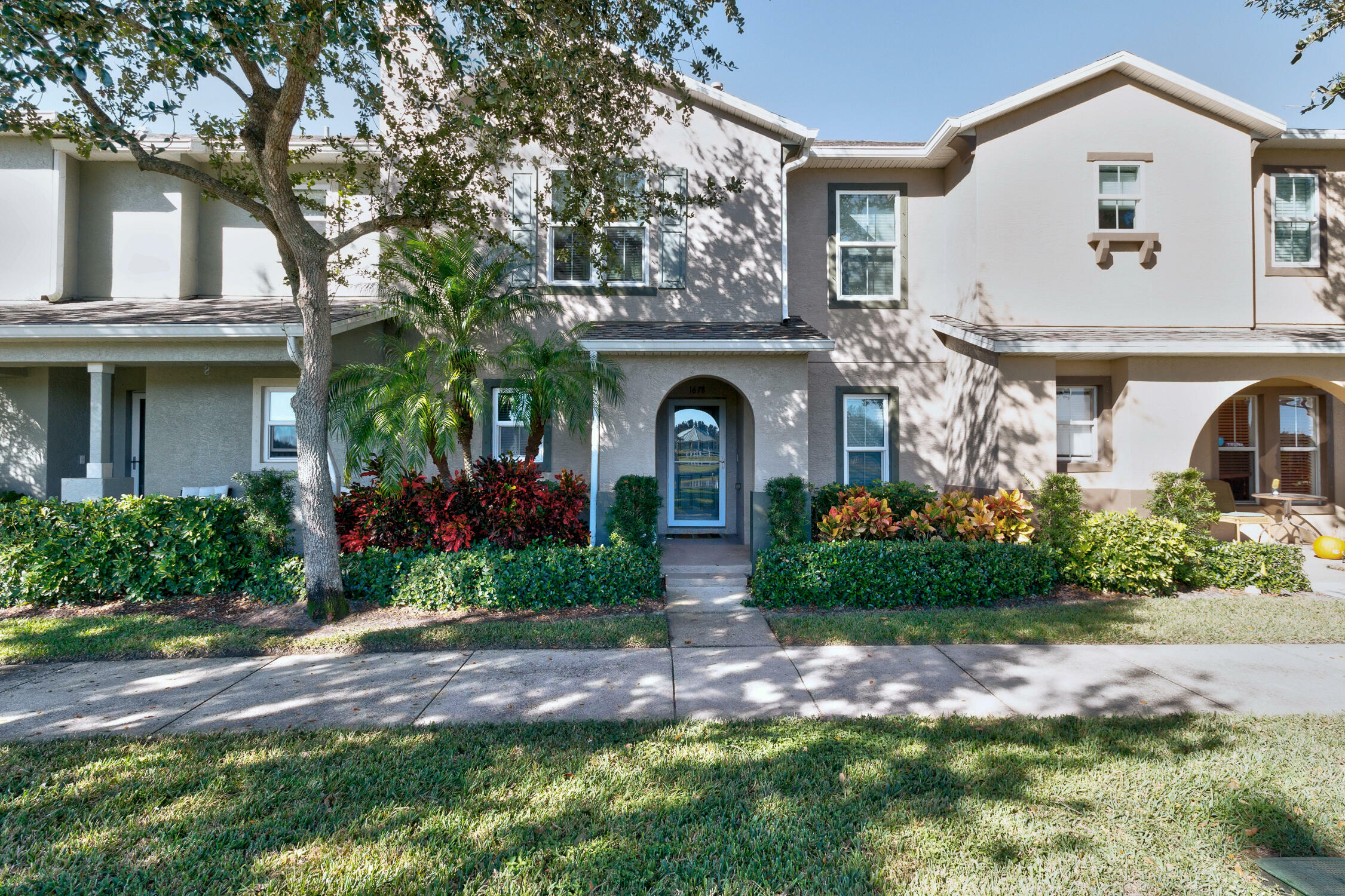 Property Photo:  1678 W Pointe West Way W  FL 32966 