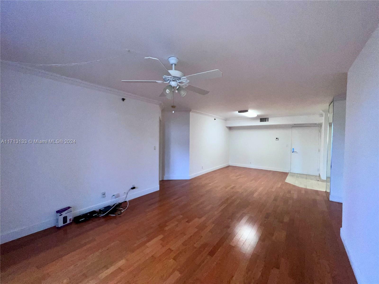 Property Photo:  3600 Mystic Pointe Dr 310  FL 33180 