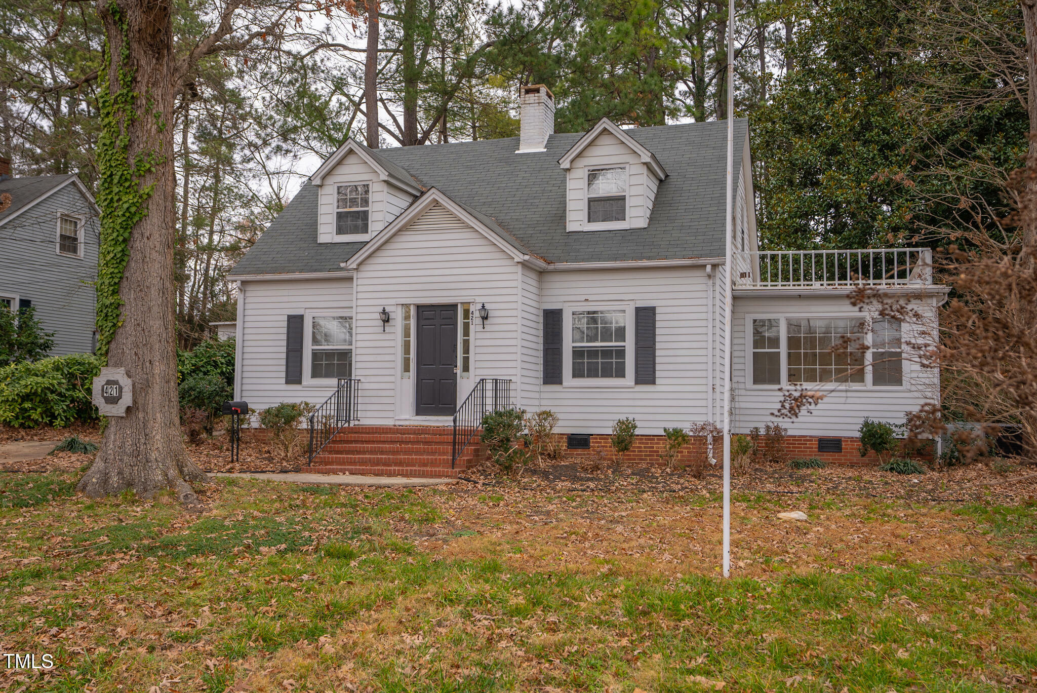 Property Photo:  421 S Morgan Street  NC 27573 