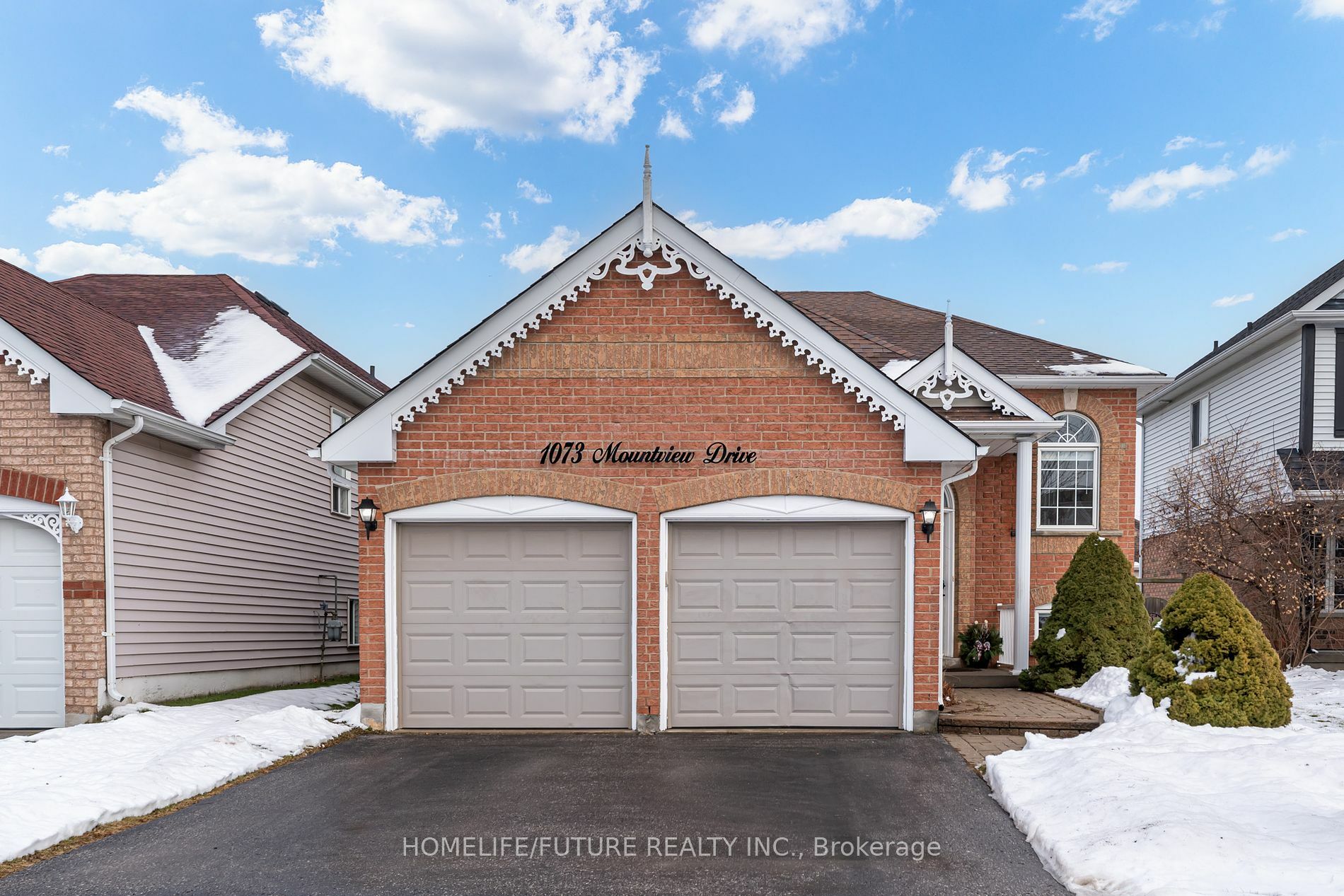 1073 Mountview Dr  Oshawa ON L1K 2L3 photo