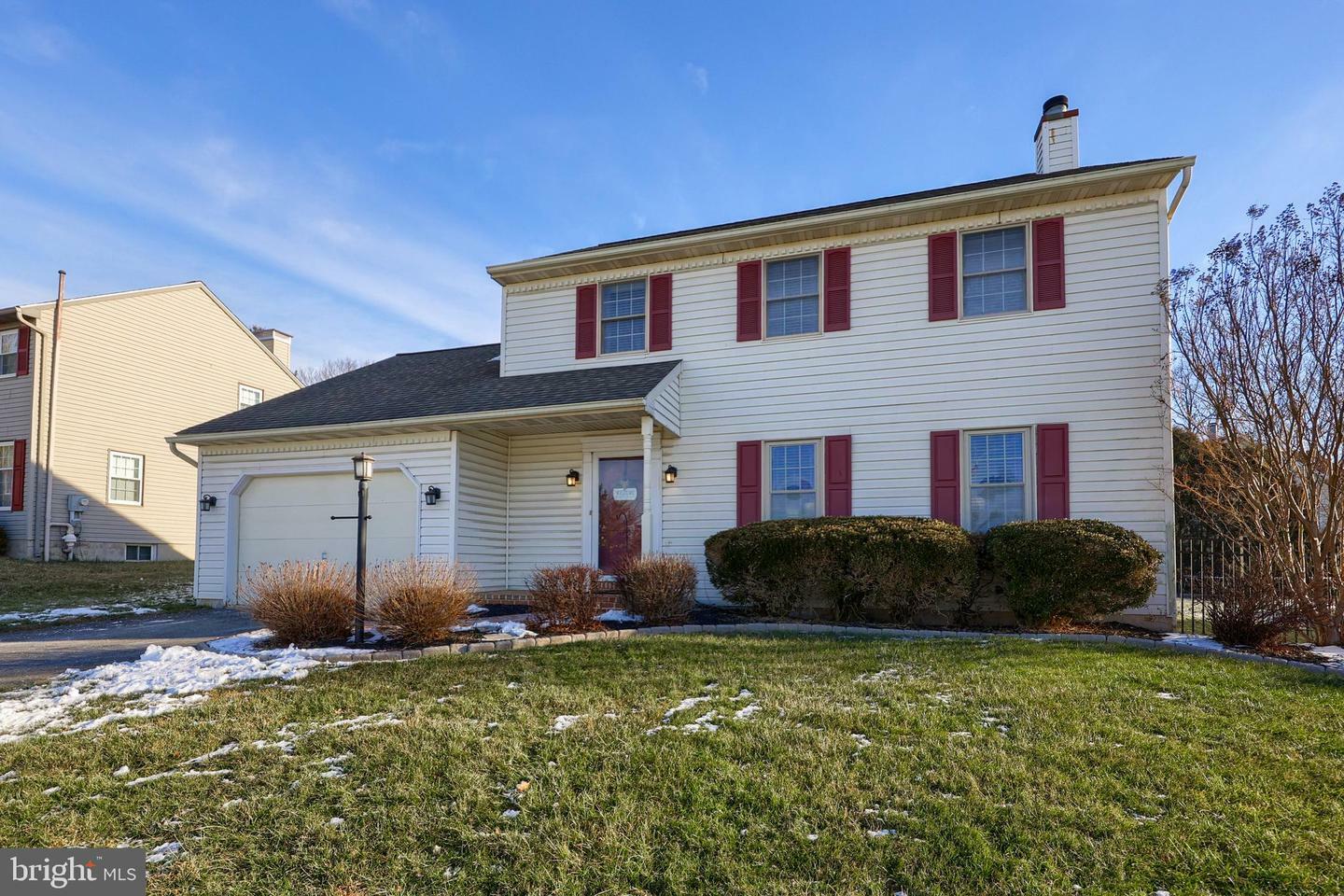 Property Photo:  335 William Lane  PA 17602 