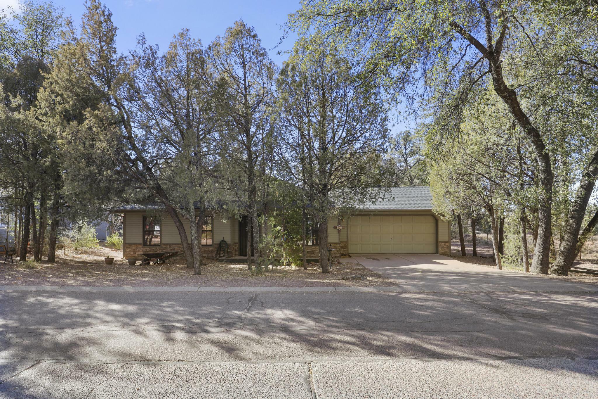 Property Photo:  904 S Coeur D Alene Lane  AZ 85541 