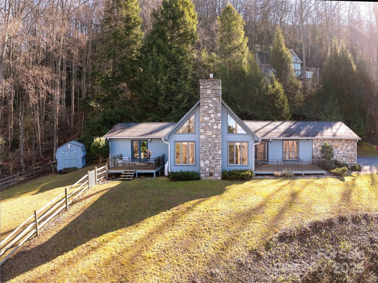 Property Photo: 5 Stonecrest Drive NC 28803