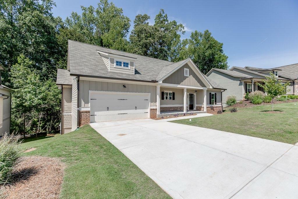 Property Photo:  645 Lakeview Bend Circle  GA 30549 