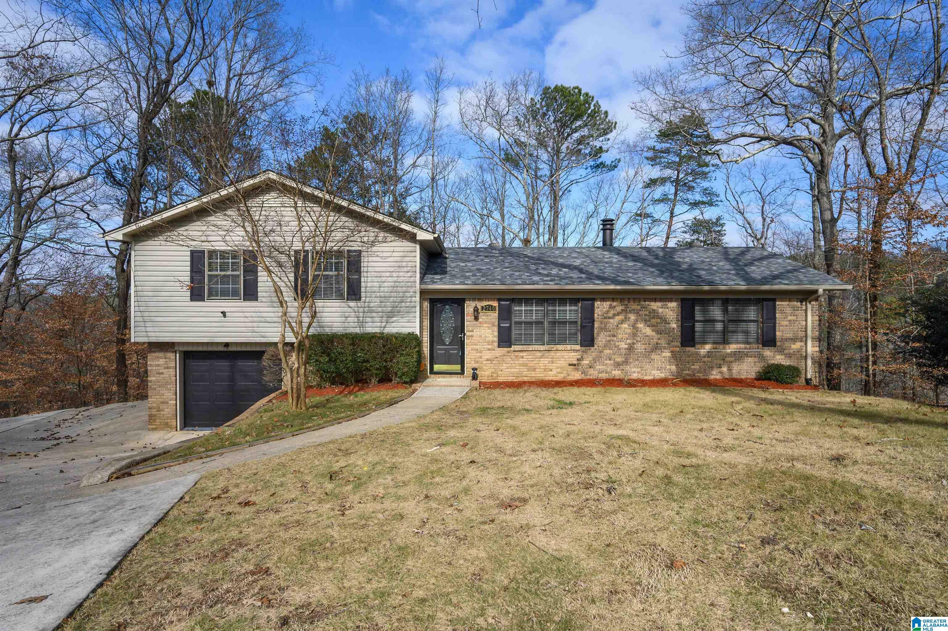 Property Photo:  2740 Windcrest Circle  AL 35071 