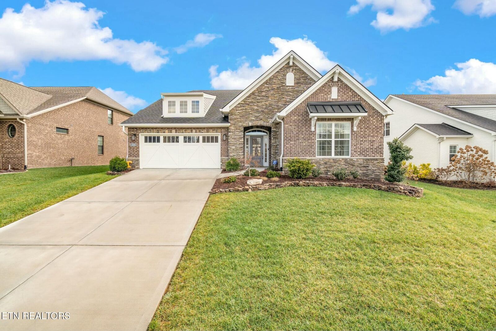 Property Photo: 330 Kendall Hunt St TN 37934