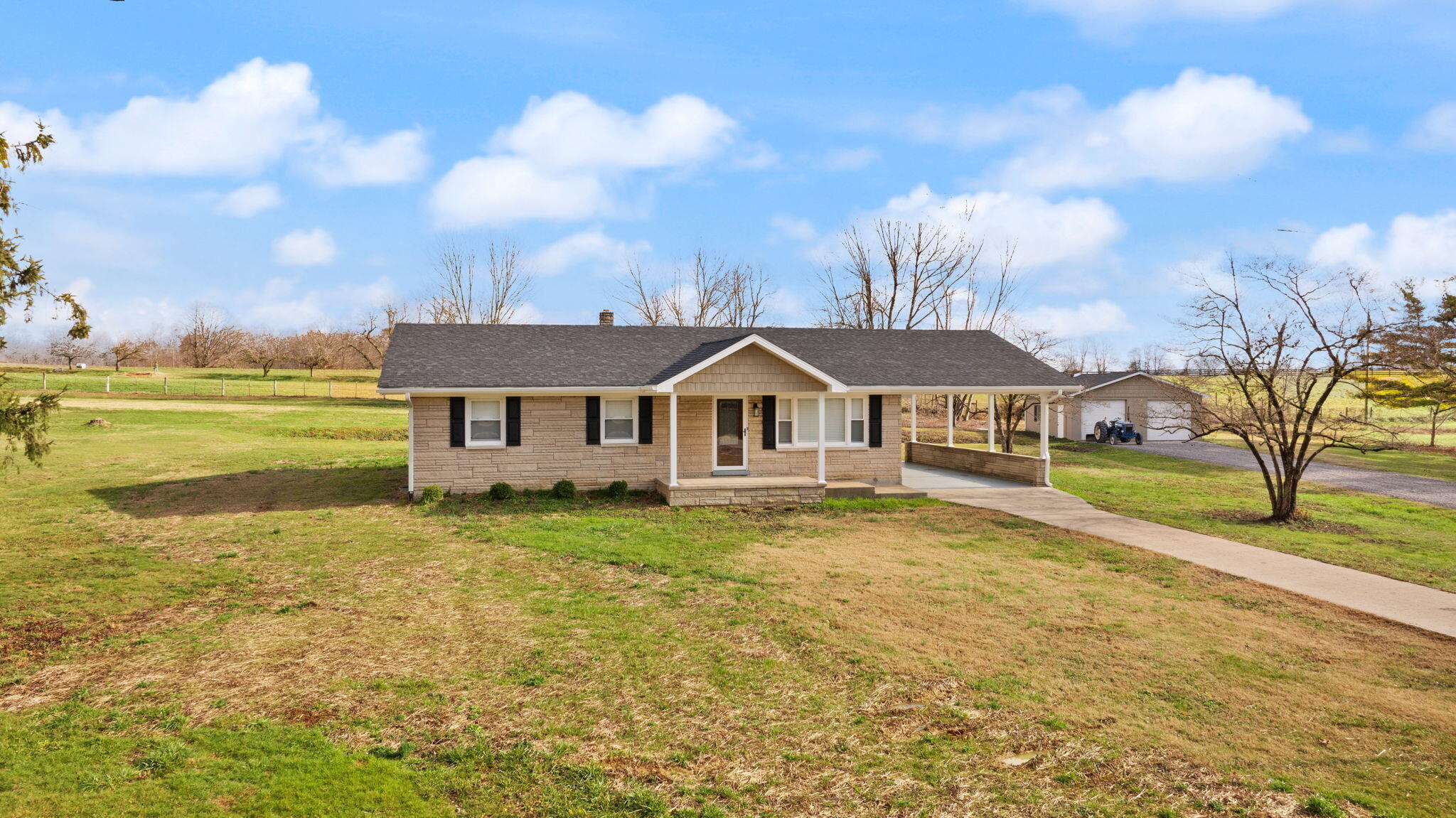 9480 South US27 Highway  Waynesburg KY 40489 photo