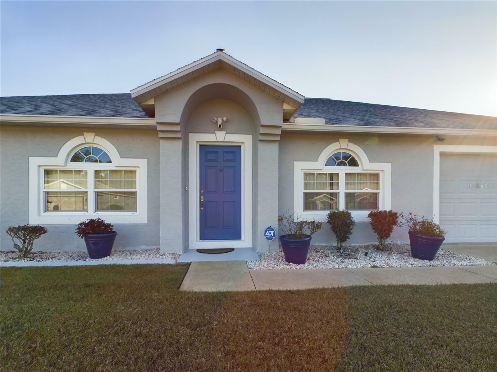 Property Photo: 9 Kaiser Place FL 32164