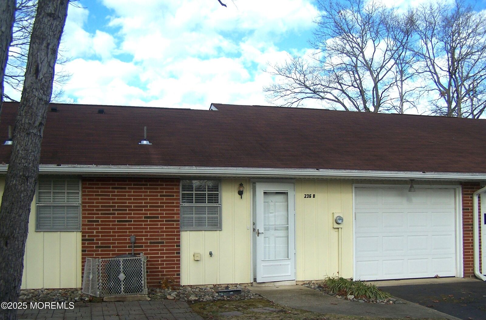 Property Photo:  236B Buckingham Court  NJ 08701 