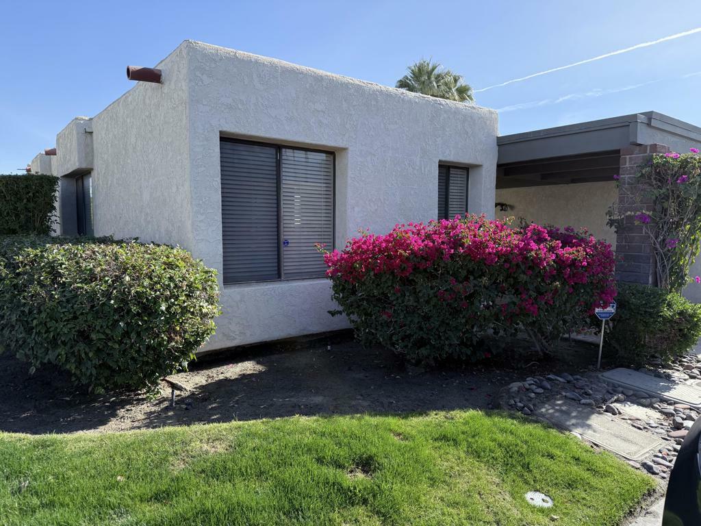 Property Photo:  1636 Paseo De La Palma  CA 92264 