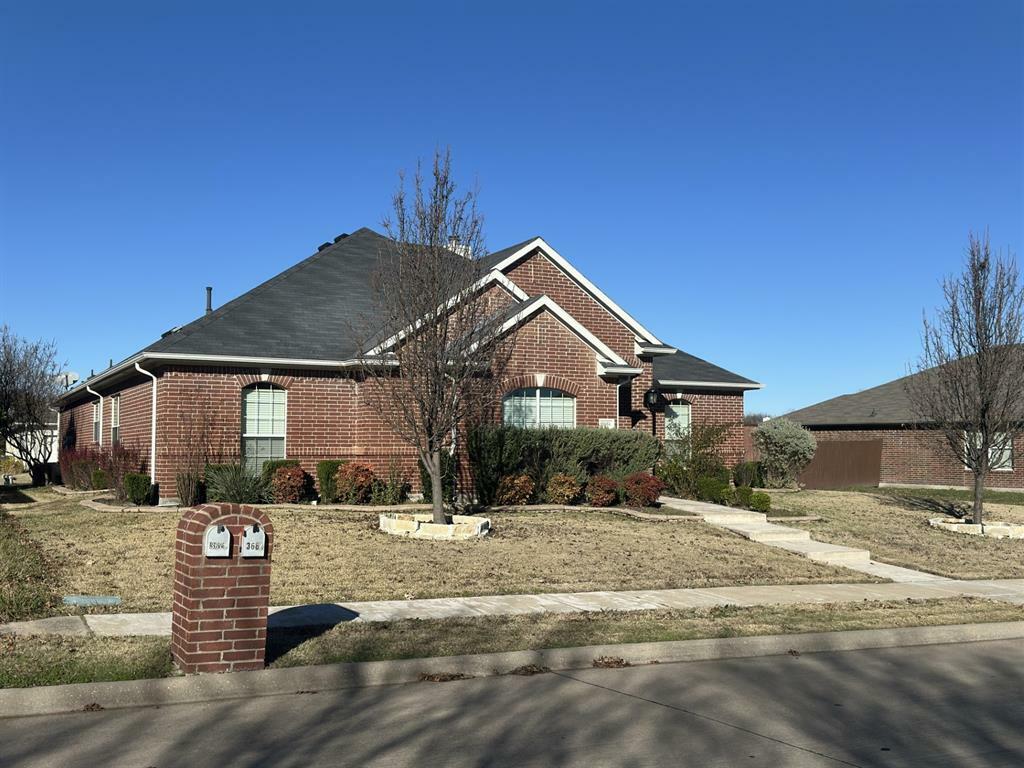 Property Photo: 3684 Chestnut Trail TX 75032