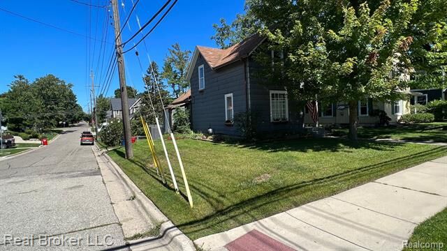 164 Albertson Street  Rochester MI 48307 photo