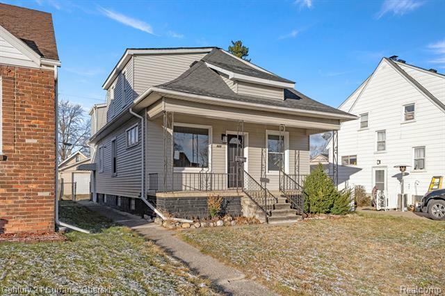 Property Photo:  926 7th Street  MI 48192 