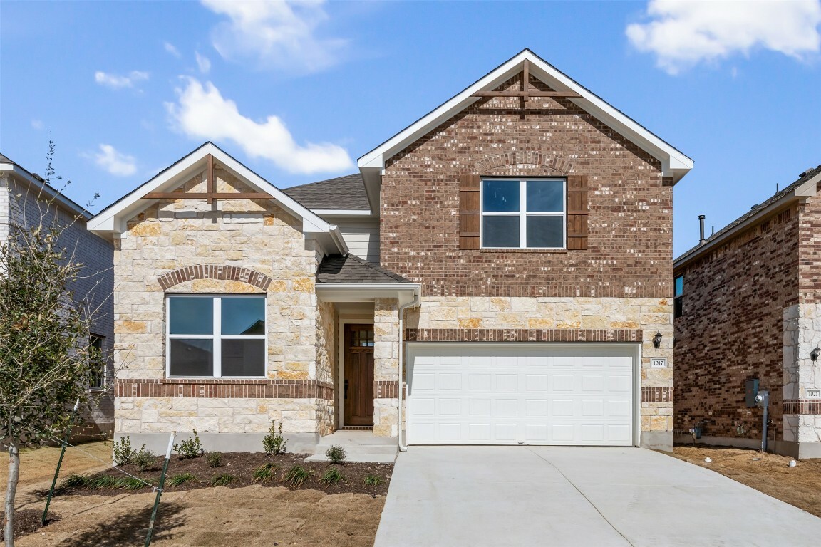 Property Photo: 1017 Sienna Bear Road TX 78633