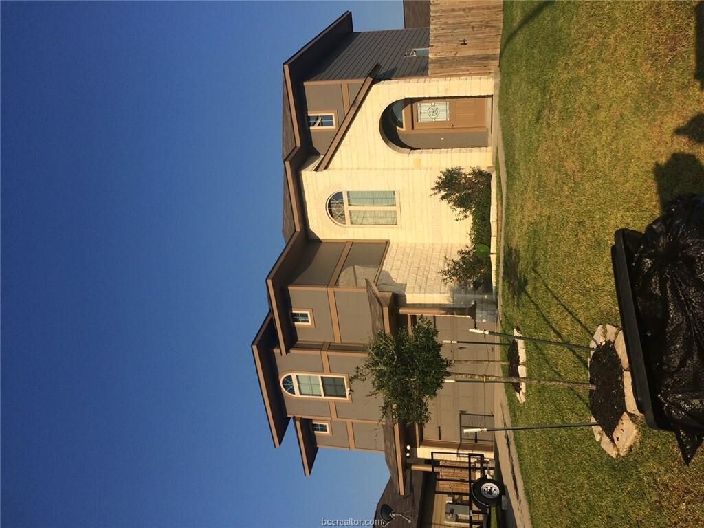 Property Photo: 212 Simi Drive TX 77845-2423