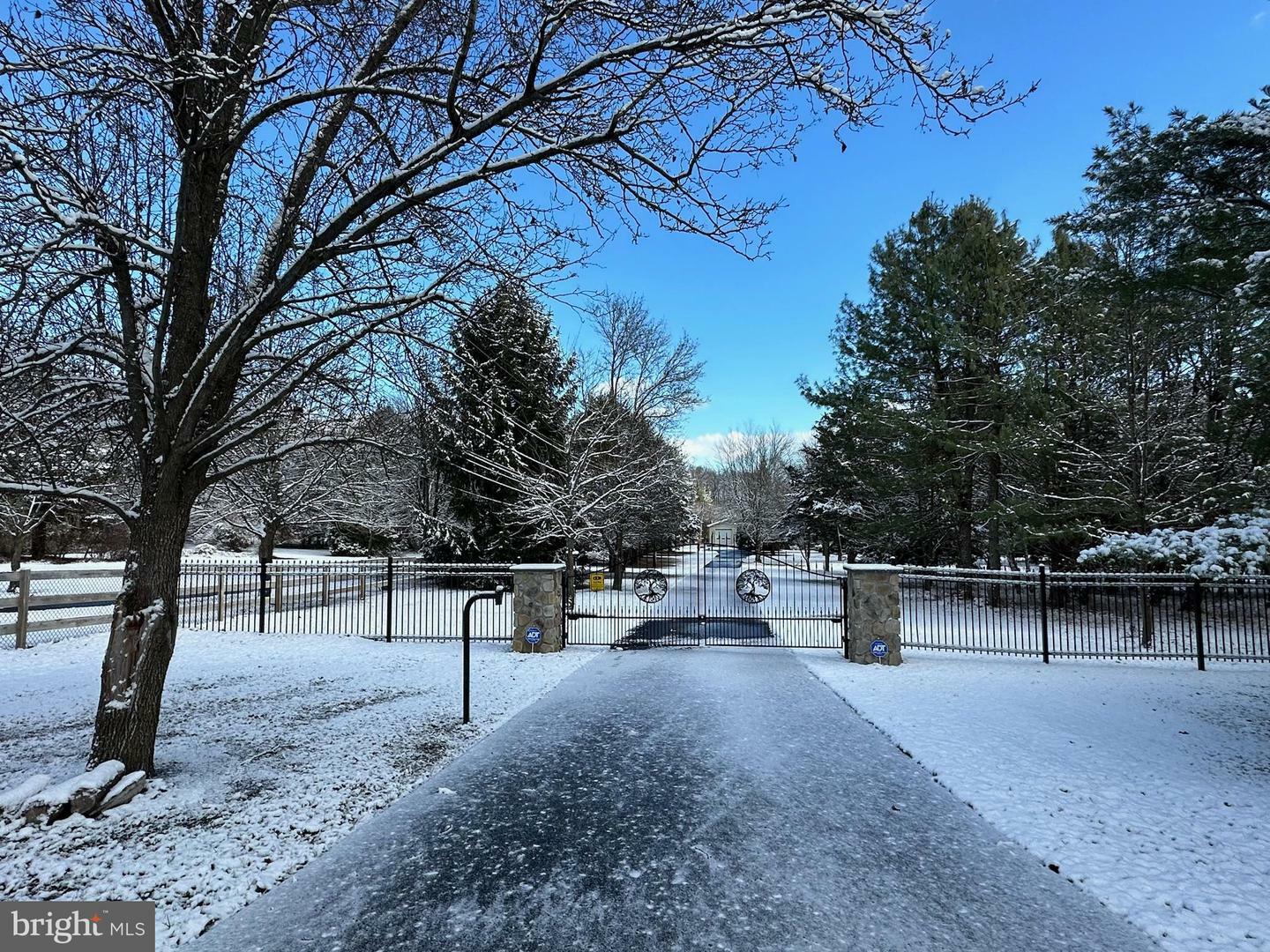 Property Photo:  77 Yellow Meetinghouse Rd  NJ 08514 