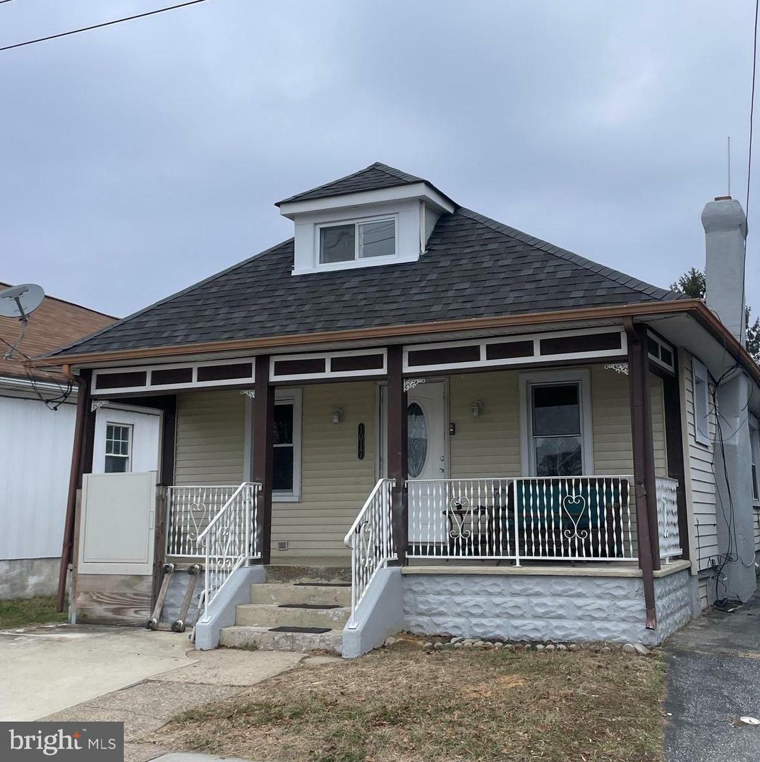 Property Photo: 1017 Langley Street PA 19061