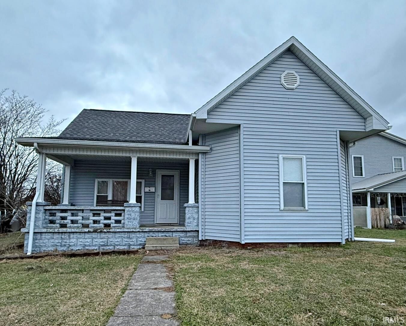 Property Photo: 604 W National Highway IN 47501
